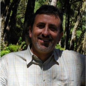 Mauro González